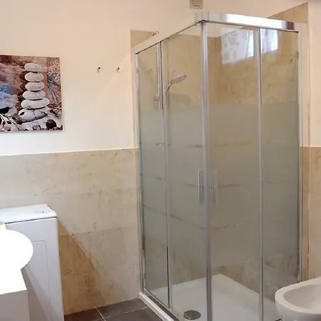 Flowers' House Apartment Alghero
